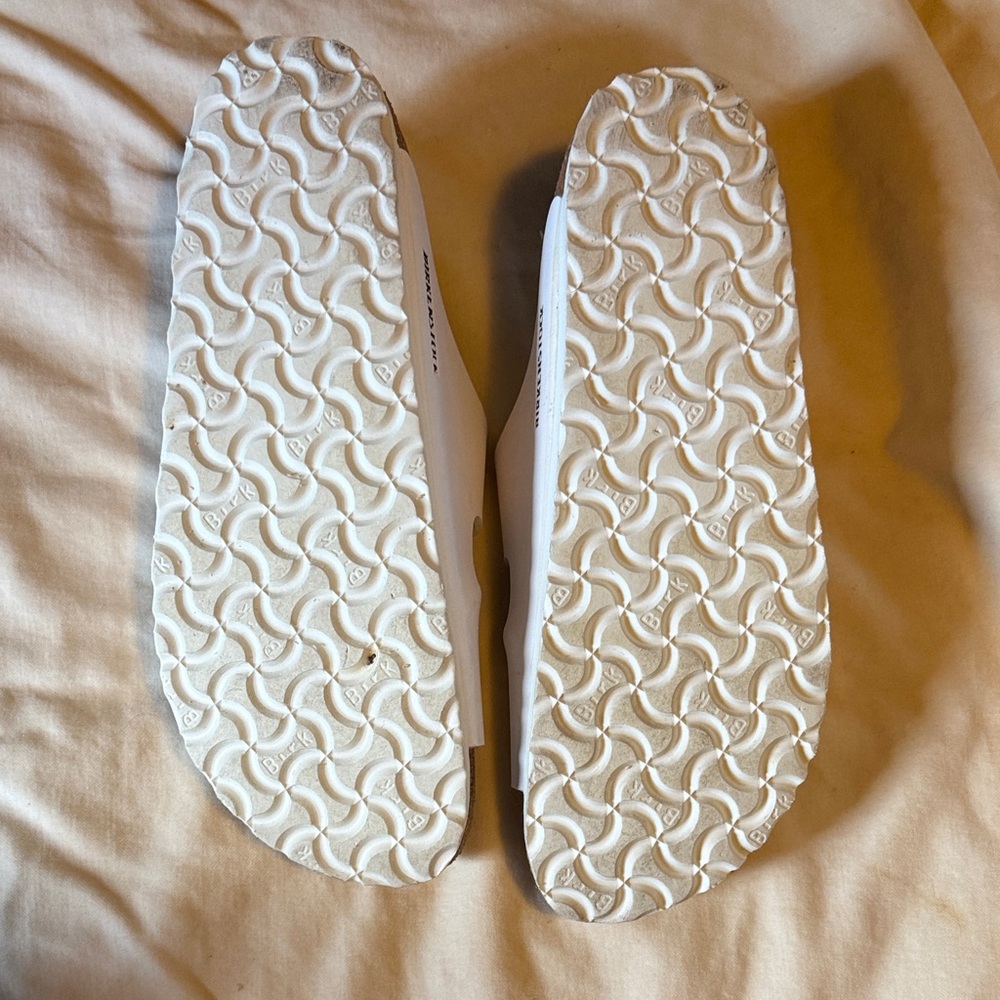 Birkenstock Arizona Big Buckle White Double-Strap Sandals, Sz 41 - Picture 5 of 7